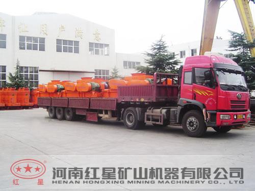 對輥式破碎機發貨現場圖片