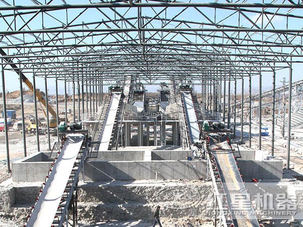 建設中的環保破碎生產線 建設中的環保破碎生產線