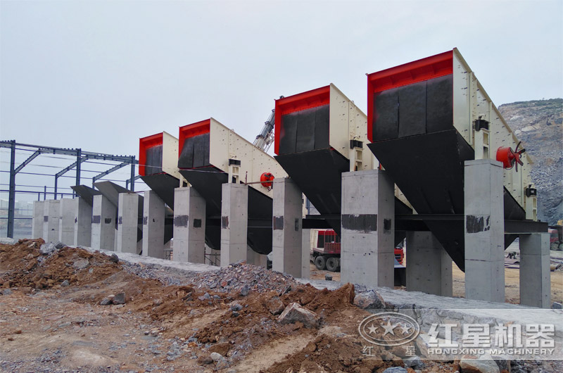 生產線打樁固定現場實拍 生產線打樁固定現場實拍