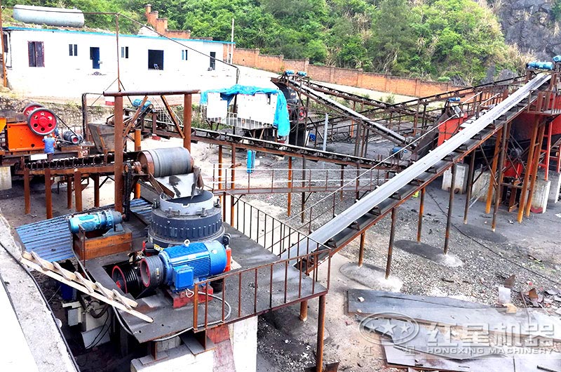 圓錐破碎機現場